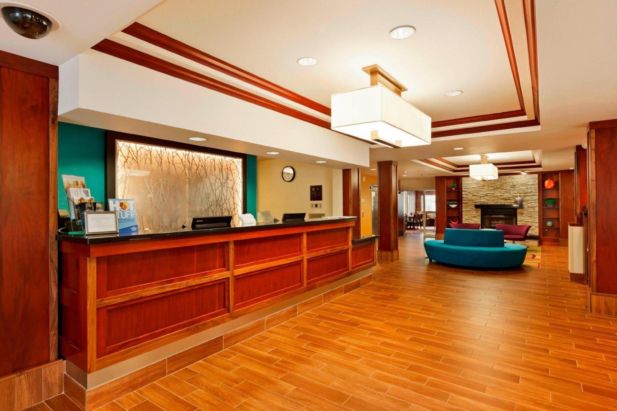 Fairfield Inn & Suites Portland South/Lake Oswego Buitenkant foto